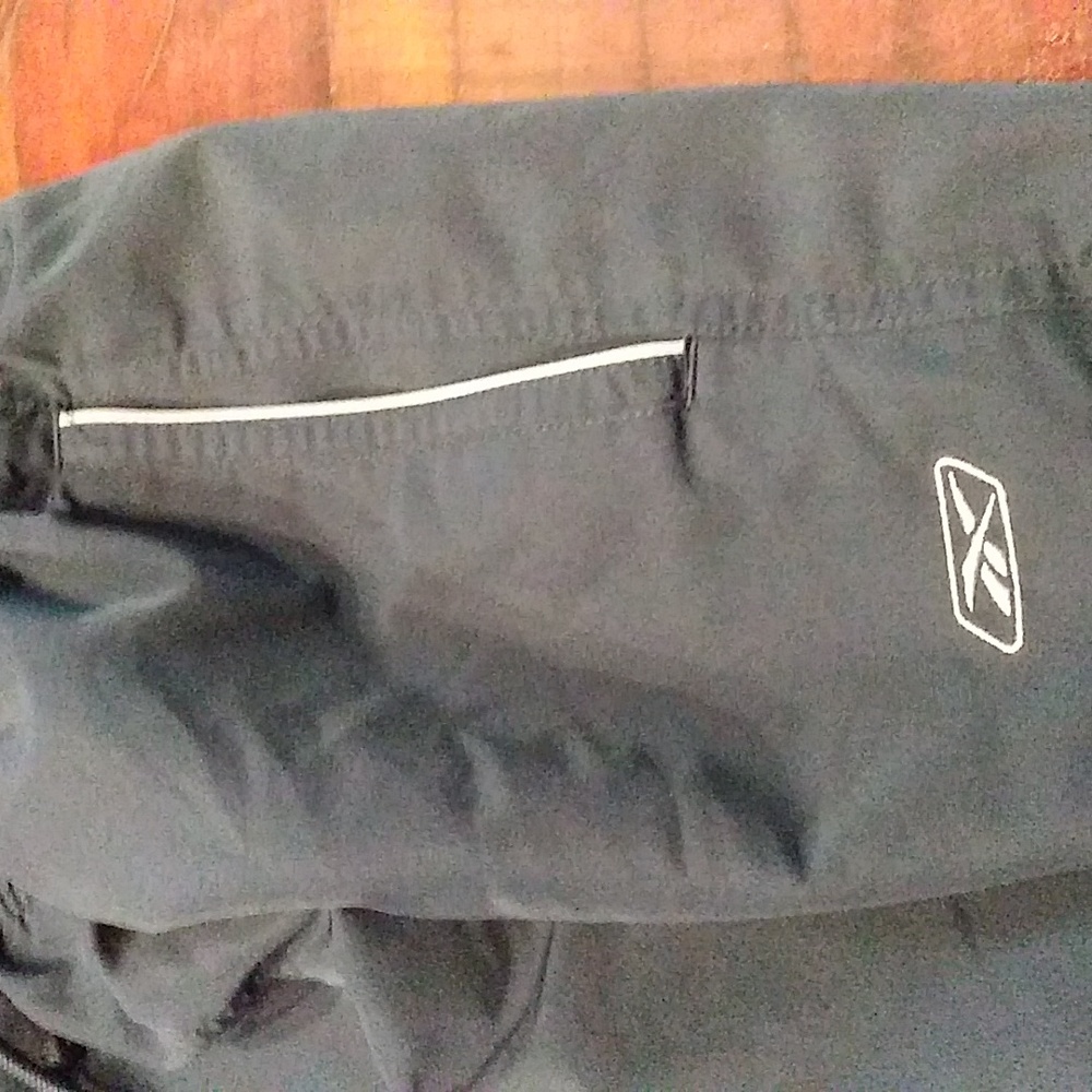 2 pairs of Reebok exercise pants size Large Navy and Black - Picture 4 of 7
